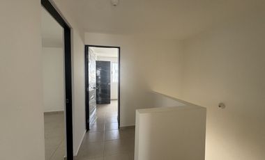 Casa Nueva en Renta equipada en privada con alberca – Zona Lincoln, García N.L.