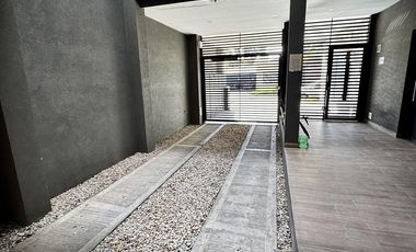 Departamento monoambiente con cochera en lanus