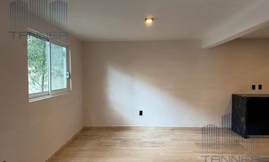VENTA CASA EN CONDOMINIO LOMAS DE BEZARES. REMODELADA (CT)