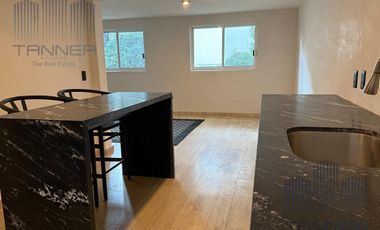 VENTA CASA EN CONDOMINIO LOMAS DE BEZARES. REMODELADA (CT)