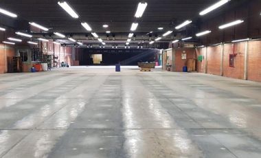Bodega en renta de 1,800 m2 en Cuautitlán