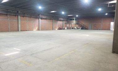 Bodega en renta de 1,800 m2 en Cuautitlán