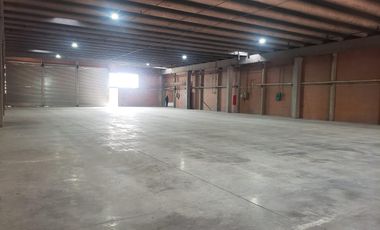 Bodega en renta de 1,800 m2 en Cuautitlán