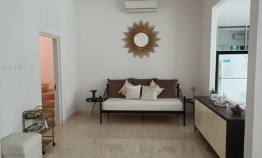 Dijual Cepat Town House Ebony pik jak-ut