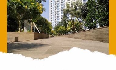 Dijual Town House Puri Mansion Hadap Pool 3 lantai Uk 6x12 Lb 143 m2