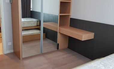 Dijual Town House Puri Mansion Hadap Pool 3 lantai Uk 6x12 Lb 143 m2