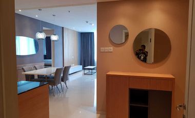 Dijual Town House Puri Mansion Hadap Pool 3 lantai Uk 6x12 Lb 143 m2