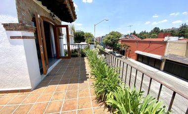 Casa en renta en Lomas Hipodromo, al lado de Tecamachalco. Amueblada o semi amueblada