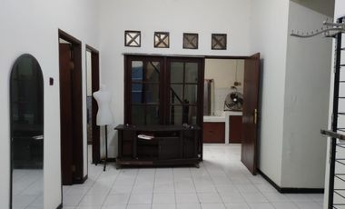 Rumah cantik siap huni di Pondok Mutiara Sidoarjo