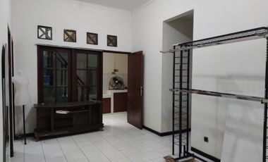 Rumah cantik siap huni di Pondok Mutiara Sidoarjo