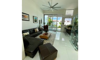 ALTOS DEL GOLF / PH BIANCO LOFT / 540M/ 4 HABITACION / LINEA BLANCA