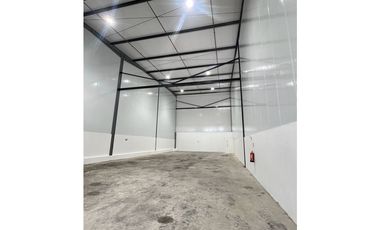 SE ALQUILA GALERA COMERCIAL | 24 DE DICIEMBRE