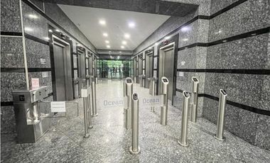 OFICINA EN MARBELLA 6 DIVISIONES AV BALBOA  OCEAN BUSINESS CV