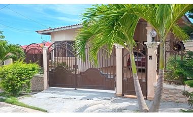 QUINTAS DE SAN ANTONIO / 300M / TERRAZA / APT INDEPENDIENTE