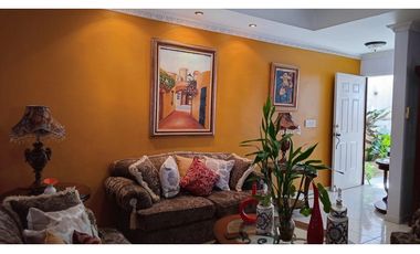 QUINTAS DE SAN ANTONIO / 300M / TERRAZA / APT INDEPENDIENTE