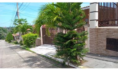 QUINTAS DE SAN ANTONIO / 300M / TERRAZA / APT INDEPENDIENTE