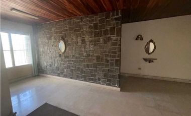 ALQUILER DE CASA COMERCIAL O RESIDENCIA EN DAVID EN EL CENTRO