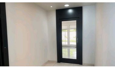 VENTA CASA EN PARQUE LEFEVRE PRECIO DE OPORTUNIDAD 448M2 TERRENO JP