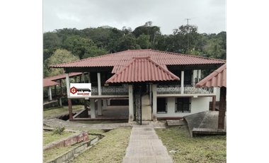 CHILIBRE / AGUA BENDITA / 6000M / 5 HABITACION / TERRAZAS / DUPLEX ED