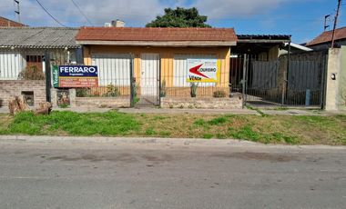 Casa en venta en Almirante Brown