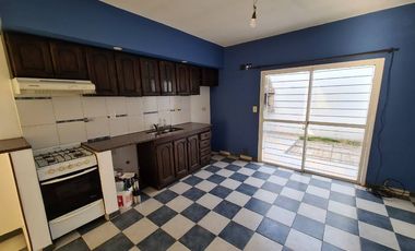 Duplex en alquiler en Lanus Este