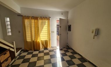 Duplex en alquiler en Lanus Este