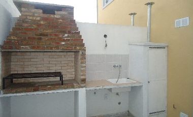 Duplex en alquiler en Lanus Este