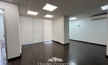 Oficina en Arriendo en A pasos del metro Manuel Monntt