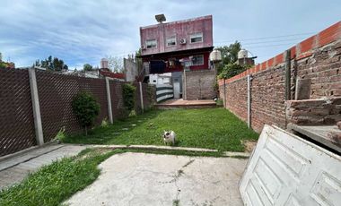 VENTA PH 3 AMBIENTES + LOCAL  EN PABLO NOGUES