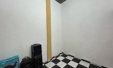 VENTA PH 3 AMBIENTES + LOCAL  EN PABLO NOGUES