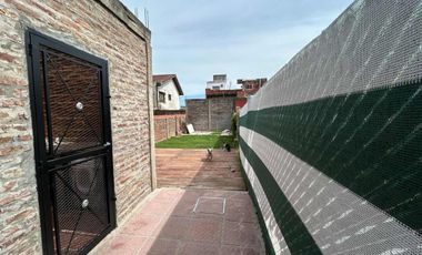 VENTA PH 3 AMBIENTES + LOCAL  EN PABLO NOGUES