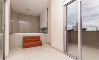 SEMI PISO 3  AMB. EN LANUSITA C/COCHERA BAULERA