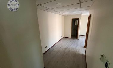 Oficina en Arriendo en Presidente Riesco