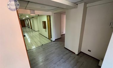 Oficina en Arriendo en Presidente Riesco