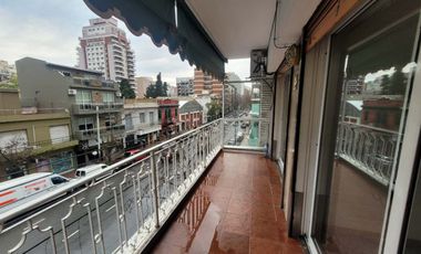 Alquiler 3 ambientes Frente balcon Villa Urquiza