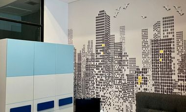 Rumah Furnished Brava Himalaya Karawaci Ada kolam ikan