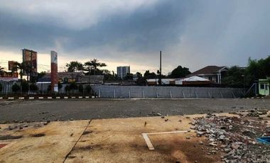 Dijual Tanah luas, dipinggir jalan raya, posisi hoek,  Lokasi sangat s