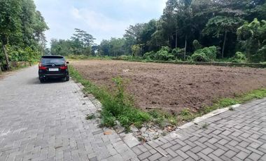 Tanah Jogja: Kost Pasti Cuan, Kampus UII 900m