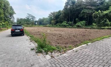 Tanah Jogja: Kost Pasti Cuan, Kampus UII 900m