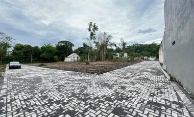 Tanah Jogja: Kost Pasti Cuan, Kampus UII 900m