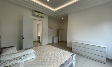 Disewa DE PARK Cluster DE MAJA Full Furnish With Swimming Pool