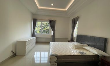 Disewa DE PARK Cluster DE MAJA Full Furnish With Swimming Pool