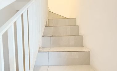 Dijual rumah baru design modern full furnished siap huni di mampang