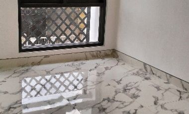 Rumah mewah 2 lantai promo Perum Nginden Intan