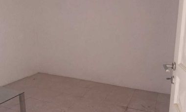 Disewakan Murah Rumah 2 Kamar di Graha Sampurna Indah Wiyung Surabaya