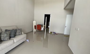 Disewakan Rumah semi Furnish lokasi Citraland