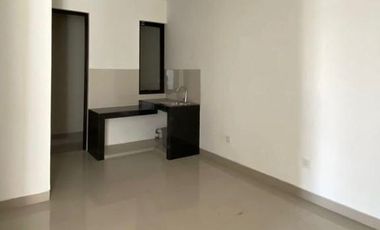 Dijual Murah dan Cepat Royal Condo House di Green Royal