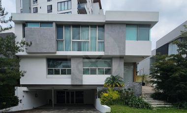 Casa en renta en Fraccionamiento Puerta Las Lomas