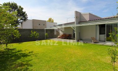 San Lorenzo Residencial: Magnifica y amplia propiedad en una planta.