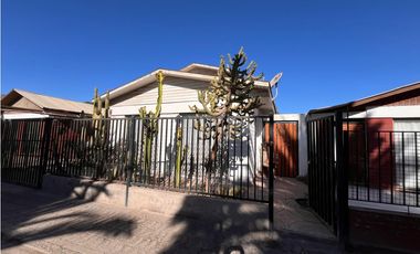 SE VENDE HERMOSA CASA EN VILLA EL MARAY